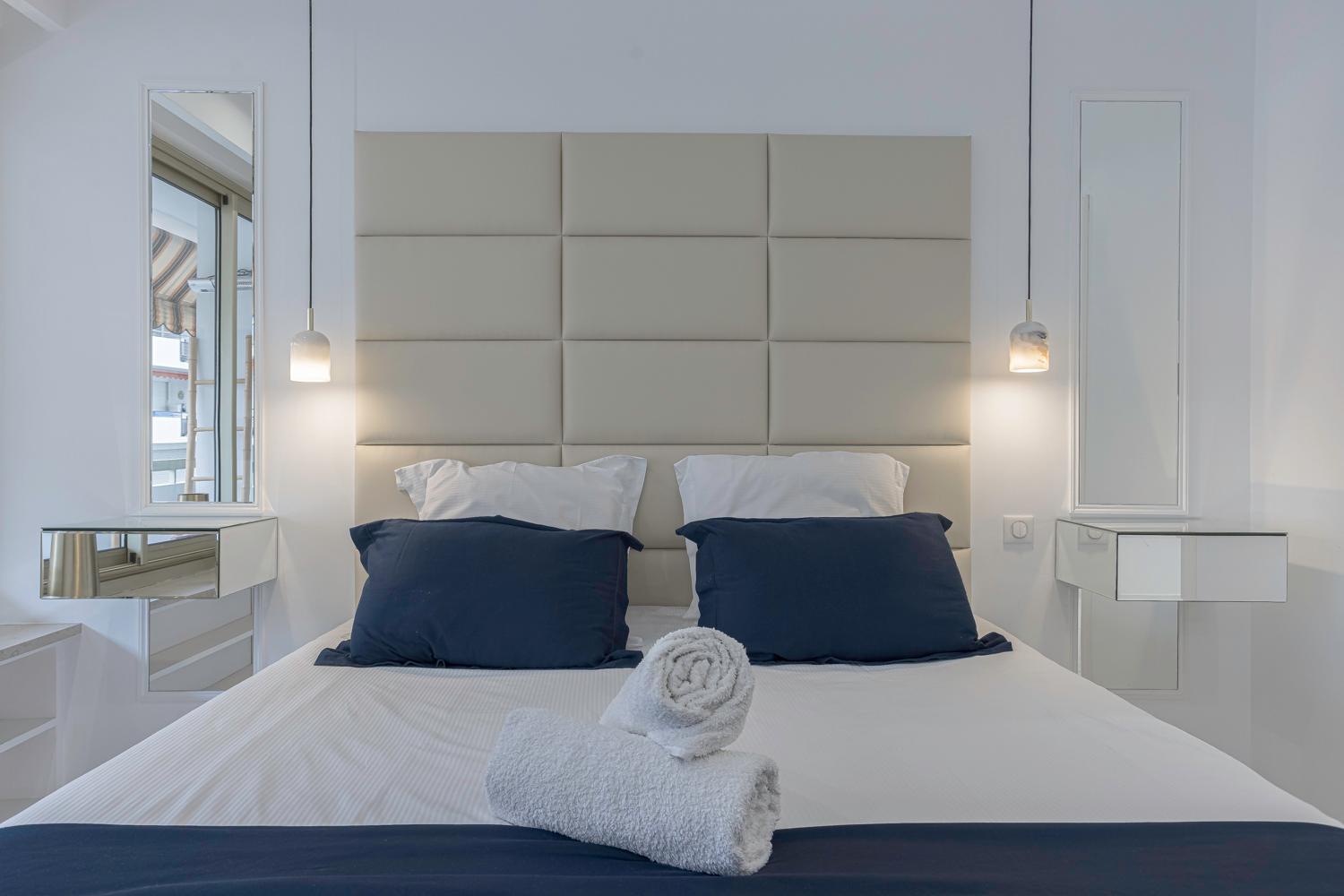 Luxury Maubourg - Vue Mer - Croisette 50M Plage - Clim - Terrasse Cannes Bagian luar foto